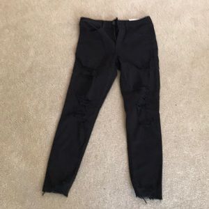 Black distressed high waisted jegging